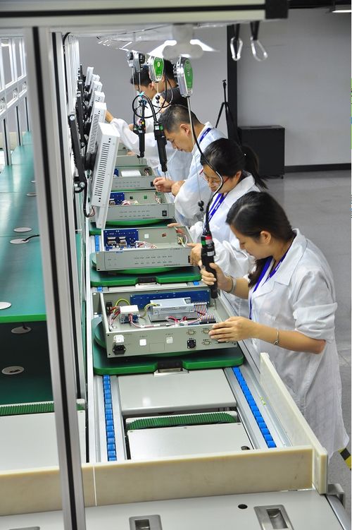 重庆农商行念好“敢、愿、能”三字诀 倾力服务小微企业